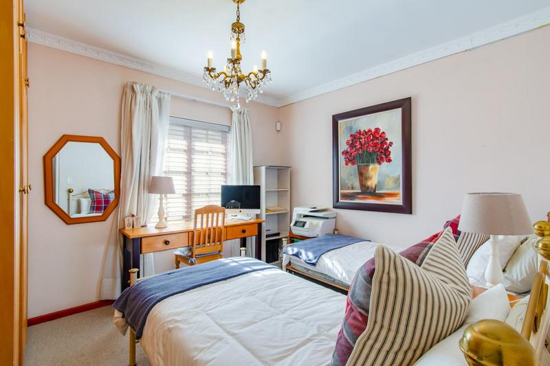 3 Bedroom Property for Sale in Vergesig Western Cape